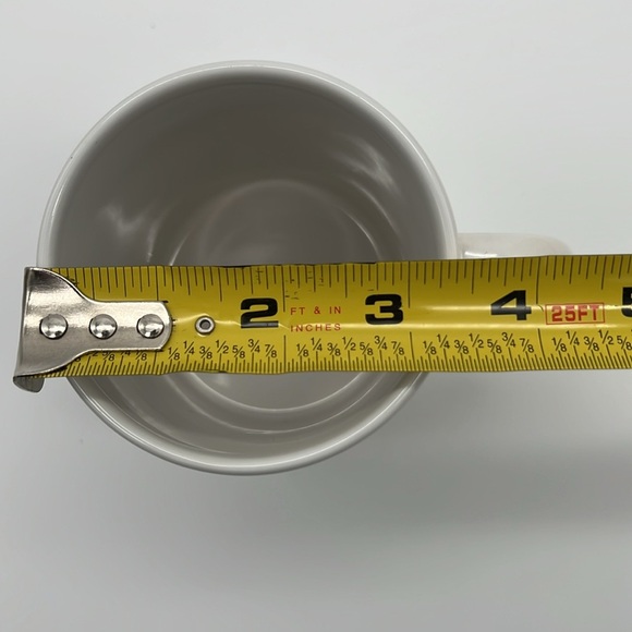 Hallmark Maxine Mug "Guess my Age and Win a Flat Lip" 11 oz Shoebox Greeting - Picture 8 of 8